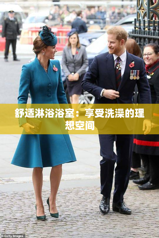 舒适淋浴浴室：享受洗澡的理想空间